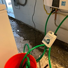 Water-Heater-Flush-In-Seattle 6