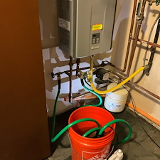 Water-Heater-Flush-In-Seattle 4