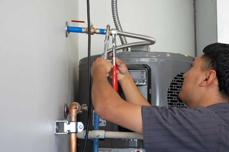 Traditional Water Heater Repair & Replacement